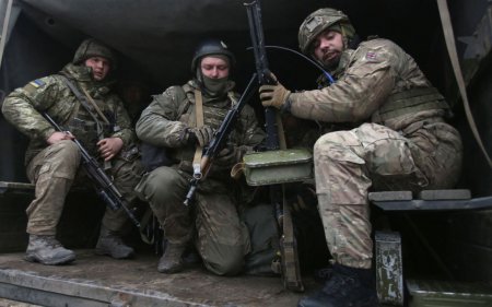 Більшість завдань окупаційні війська не виконали, Україна продовжує тримати рубіж оборони - Генштаб