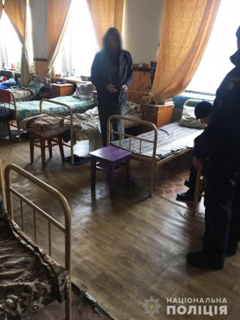 На Рівненщині поліцейські припинили канал постачання наркотиків до виправного центру