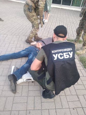 Правоохоронці Рівненщини за співпрацю з ворогом затримали жителя Запоріжжя
