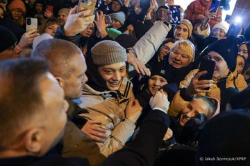 Українці влаштували овації Дуді на вулицях Львова