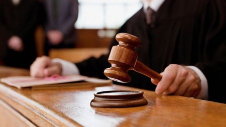 13 років за ґратами за сексуальне насильство над рідною донькою – на Житомирщині засудили батька-ґвалтівника